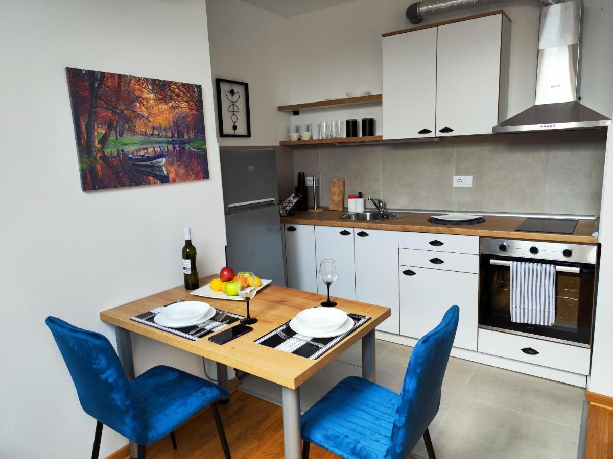 Zvezdara Blue Star Apartment Belgrade Luaran gambar